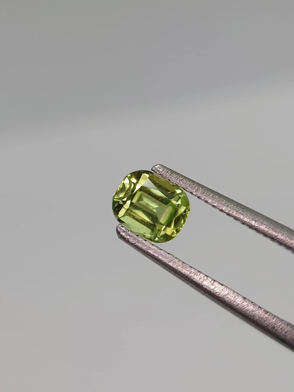0.5ct Natural Cushion Faceted Peridot from Pakistan — view 3